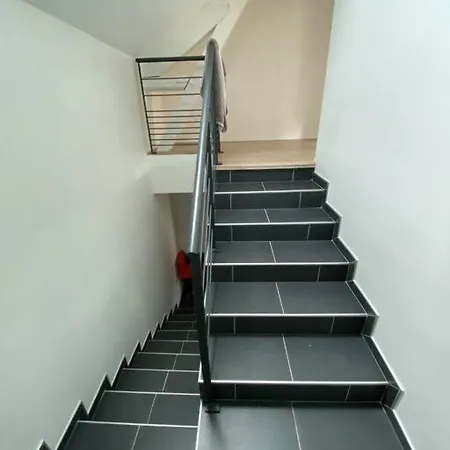 Maison Familiale Vallee D'ossau לארונס